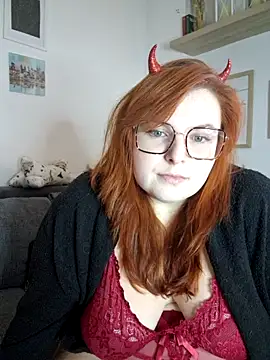 Chrissiosaurus online show from October 30, 1:23 pm