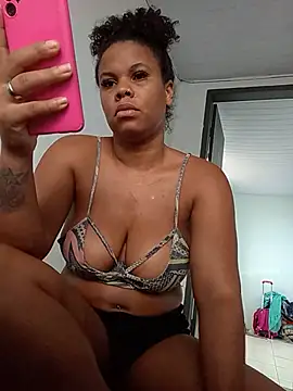 PrettahSantos online show from June 12, 1:08 pm