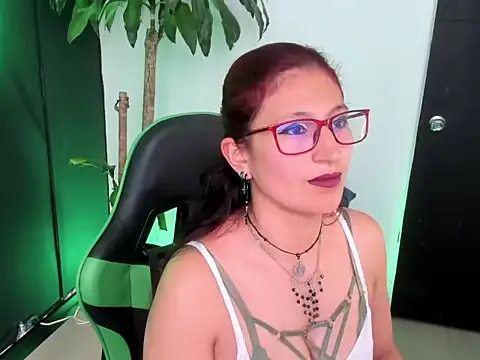 VictoriaSpenser online show from October 16, 8:11 pm