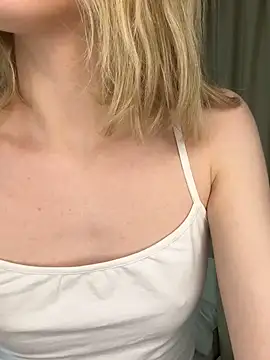 HoneyRay online show from October 18, 11:35 am