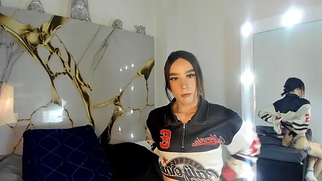 SweettPoison  online show from June 2, 2:23 am