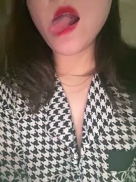 Lusi-sexy online show from February 1, 7:18 am