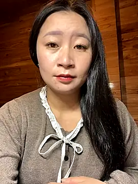 violet-00 online show from December 2, 2:46 am