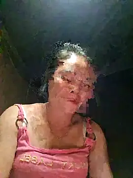 xuxulovezz online show from October 24, 2:35 pm