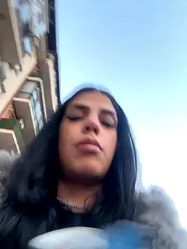 AylinHazellx online show from October 16, 3:25 pm