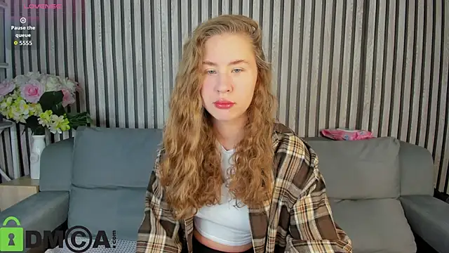 Elsie Cutties online show from October 10, 1:10 am