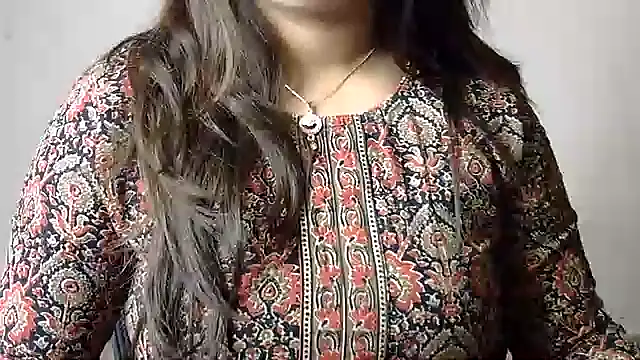 Aaliya02 online show from June 21, 3:32 am