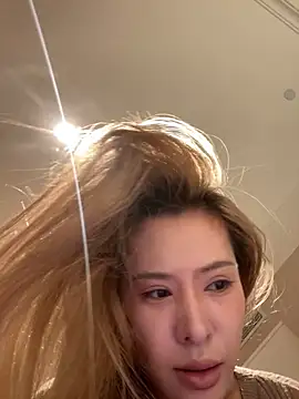 miumiu-66 online show from October 10, 4:56 pm