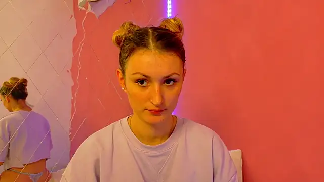 Anaayss  online show from October 23, 5:02 am