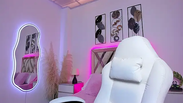 akira 09  online show from November 29, 1:26 pm