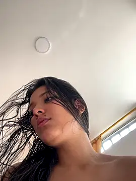 IsabellaJoness  online show from October 2, 2:22 pm