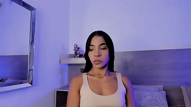 Ivana Hall online show from November 28, 8:01 pm