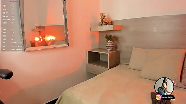 Ivana Hall online show from November 14, 8:09 pm