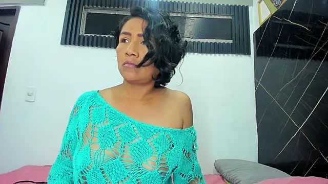 emperatris 23 online show from September 30, 1:17 pm