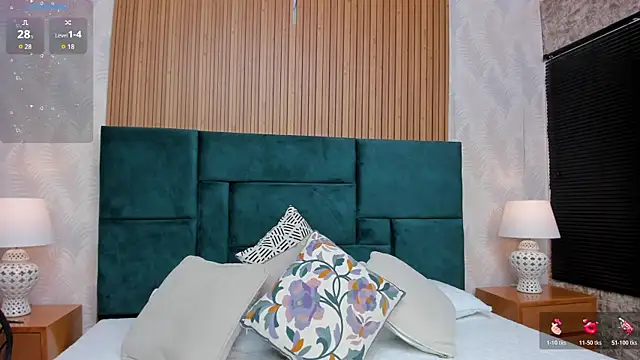 Bunny boobs   online show from December 5, 1:27 am