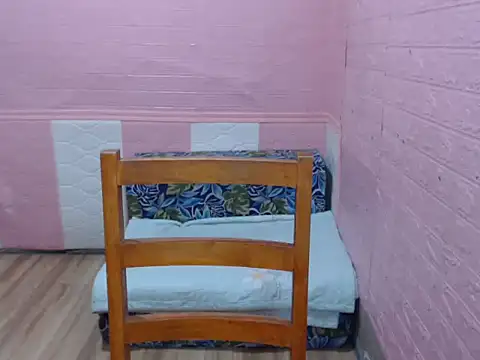 naughtywethotmikka online show from March 3, 10:32 am