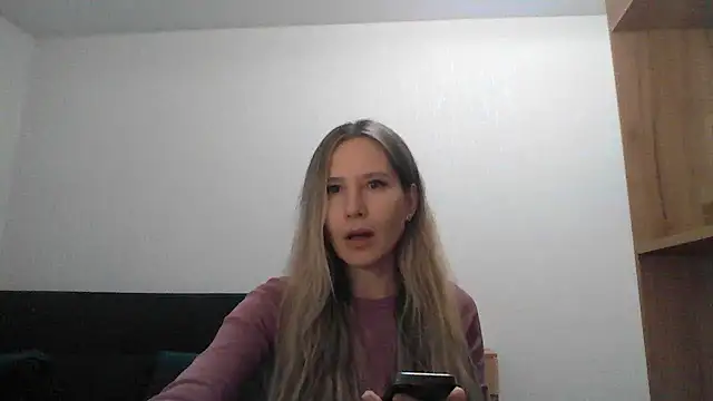 Tavriena online show from November 14, 8:42 pm