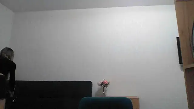 Tavriena online show from November 8, 6:46 pm