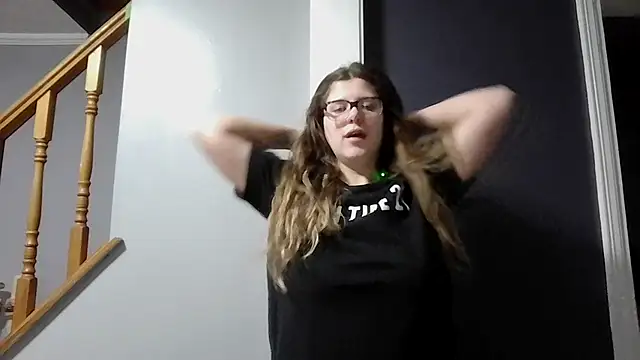 xofrankiefinexo online show from February 28, 5:29 am