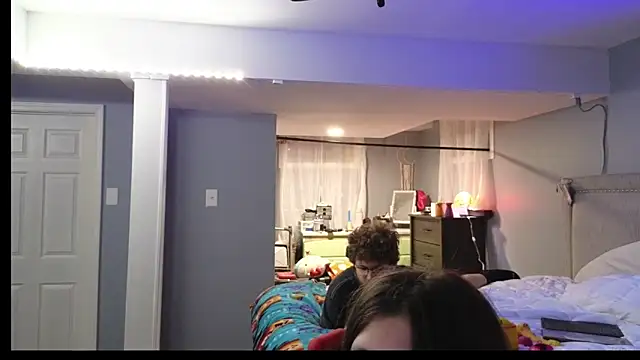 xofrankiefinexo online show from February 15, 10:47 am