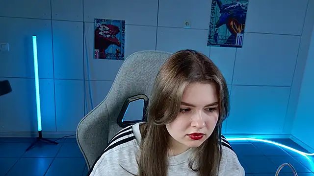 HaleySun online show from October 5, 5:01 am