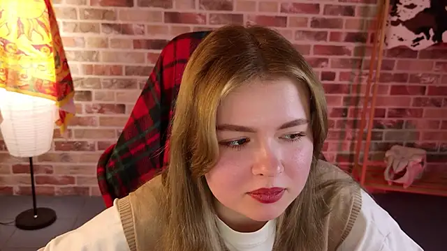 HaleySun online show from October 15, 1:36 pm