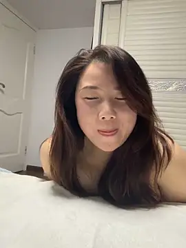 Momo-9988 online show from January 6, 5:38 pm