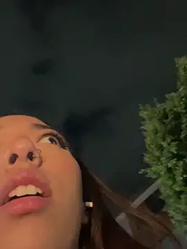 emily  walker online show from October 20, 11:08 pm