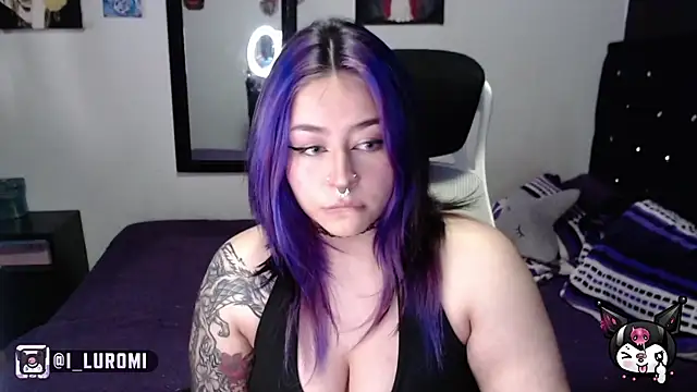 Iluromi online show from December 15, 4:34 pm