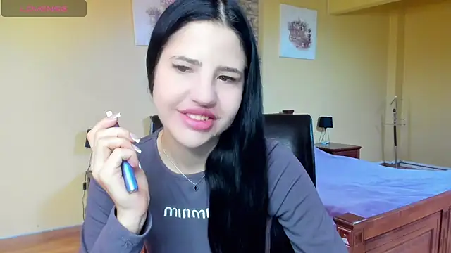 Malibu J online show from November 13, 8:35 am