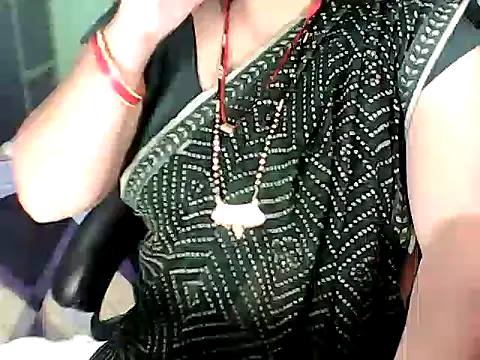 BABITA KUMARII online show from October 31, 7:18 pm