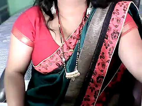 BABITA KUMARII online show from November 18, 5:03 pm