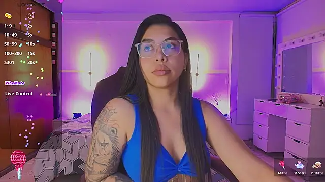 kloe28 online show from June 4, 3:34 am