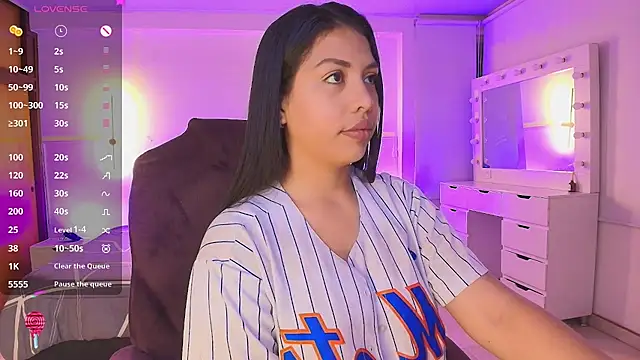 kloe28 online show from March 10, 4:05 am