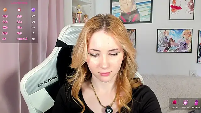 LiraKink online show from March 24, 1:05 pm