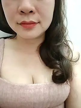 Girl Shy2000 online show from March 1, 4:07 pm