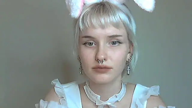 Paradoxy  online show from October 28, 7:30 pm