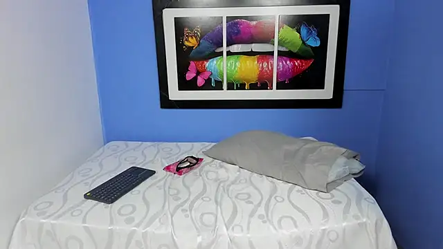 loversvalery online show from November 10, 12:22 pm