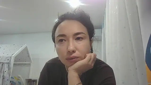 Cynariva online show from December 1, 2:53 pm