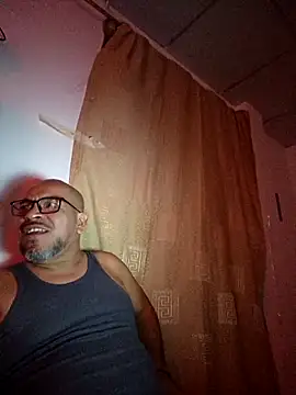 ANTHONYHOTT69 online show from March 8, 12:40 am