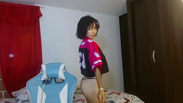 kiyusweetcrazy online show from November 4, 12:04 am