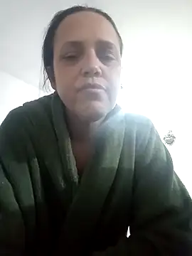 Crisribeiro online show from October 3, 11:43 pm