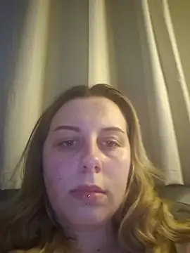 Brutal brunettexx online show from August 3, 2:59 am