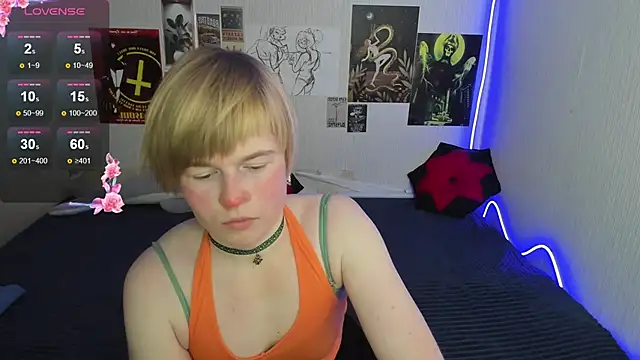 Cattie w  online show from December 16, 1:11 am