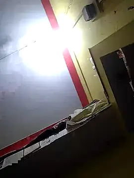 misskomal97 online show from September 25, 9:08 am