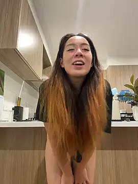 blueburrypie online show from February 4, 1:36 pm