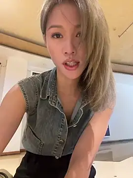 sharony x online show from July 8, 9:11 am