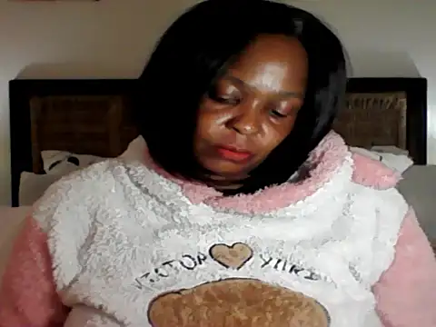 Blacksashaxx online show from June 18, 9:14 am