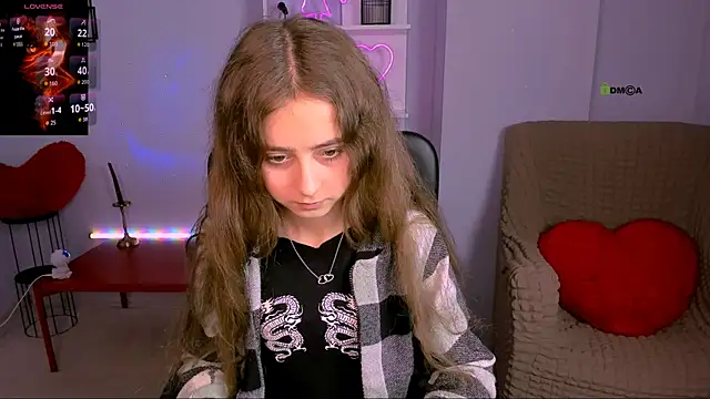 rebecca smile online show from November 8, 1:38 pm