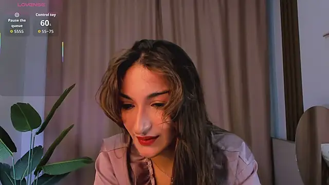 softly bold online show from October 11, 1:03 pm